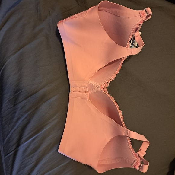 La Vie en Rose Pink Lace Full Coverage Bra | Size 38D | New with Tags - Picture 5 of 6
